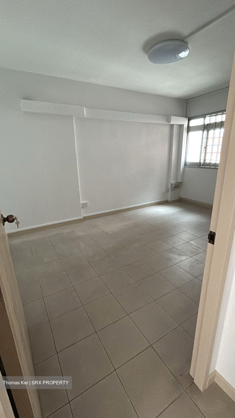 Blk 303 Woodlands Street 31 (Woodlands), HDB 4 Rooms #526997301